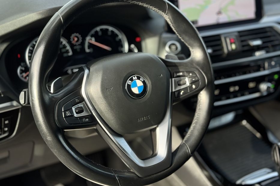 Продам BMW X3 xDrive X-Line 170Kw 2019 года в г. Умань, Черкасская область