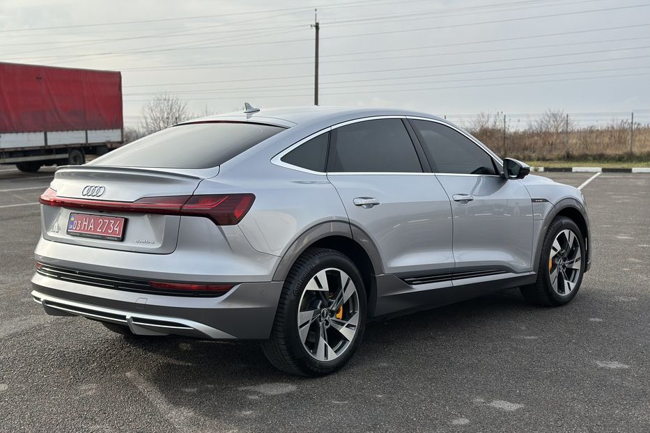 Продам Audi E-Tron Sportback S-line 50 2021 года в Ровно