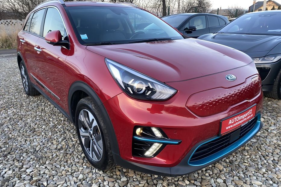 Продам Kia Niro Комплектація Prestige 64kWh 2021 года в Львове