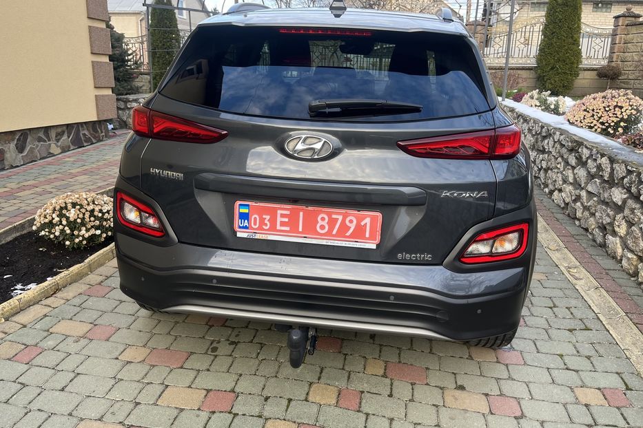 Продам Hyundai Kona Elektric 64 kWh(204 k.c.) 2019 года в Львове