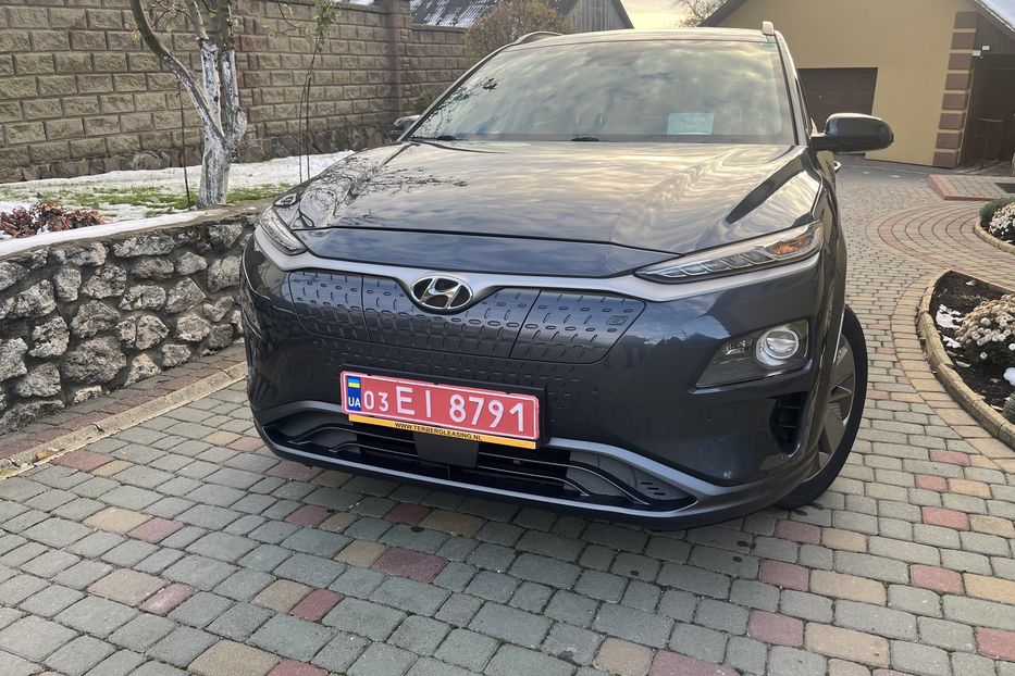 Продам Hyundai Kona Elektric 64 kWh(204 k.c.) 2019 года в Львове