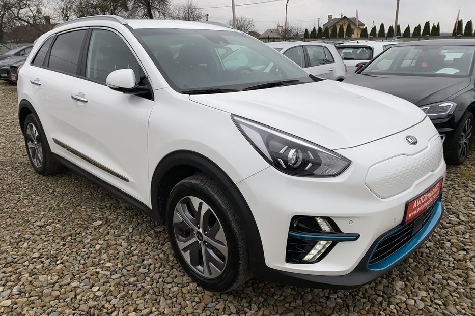 Продам Kia Niro Комплектація Prestige 64kWh 2021 года в Львове