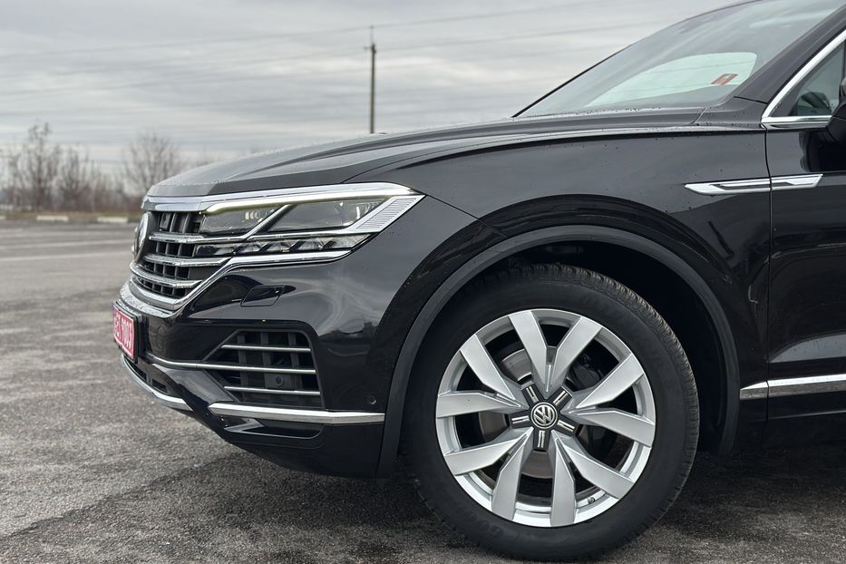 Продам Volkswagen Touareg Elegance  2019 года в Ровно