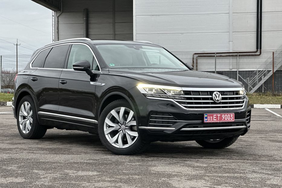 Продам Volkswagen Touareg Elegance  2019 года в Ровно