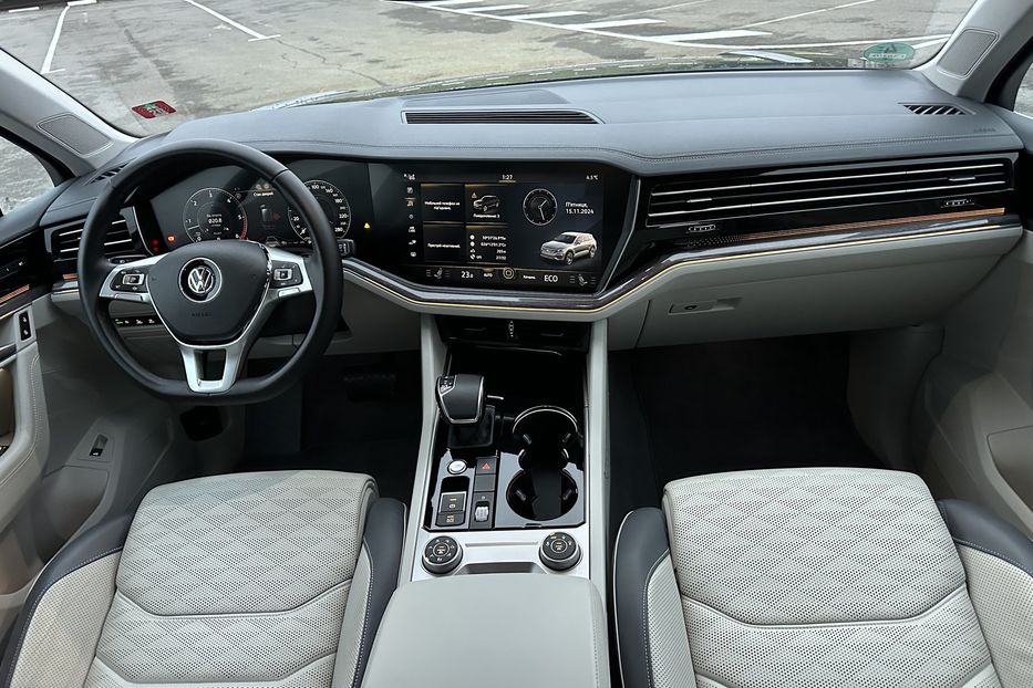 Продам Volkswagen Touareg Elegance  2019 года в Ровно