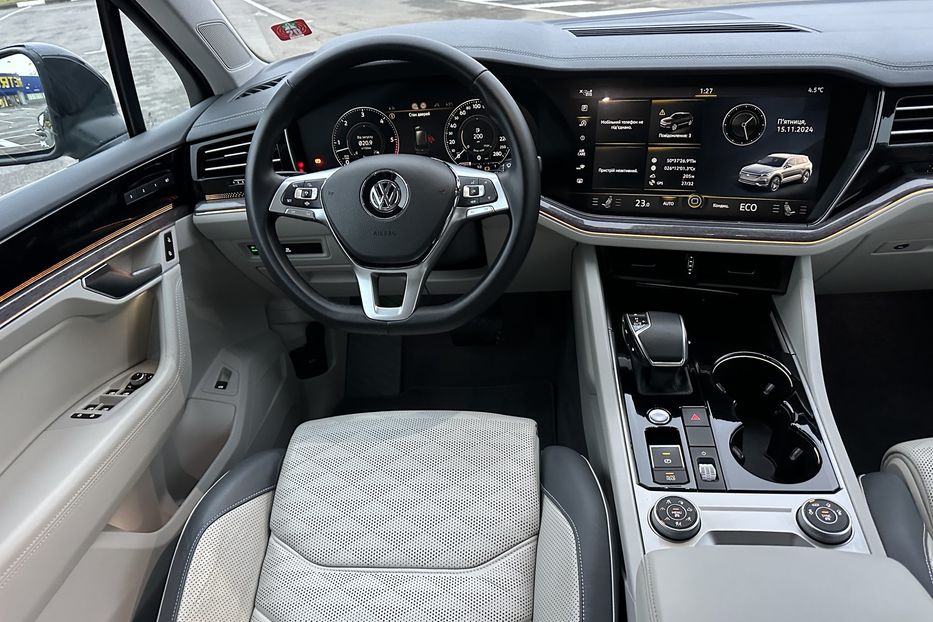 Продам Volkswagen Touareg Elegance  2019 года в Ровно