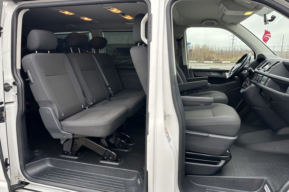 Продам Volkswagen Caravella 4x4  2019 года в Ровно