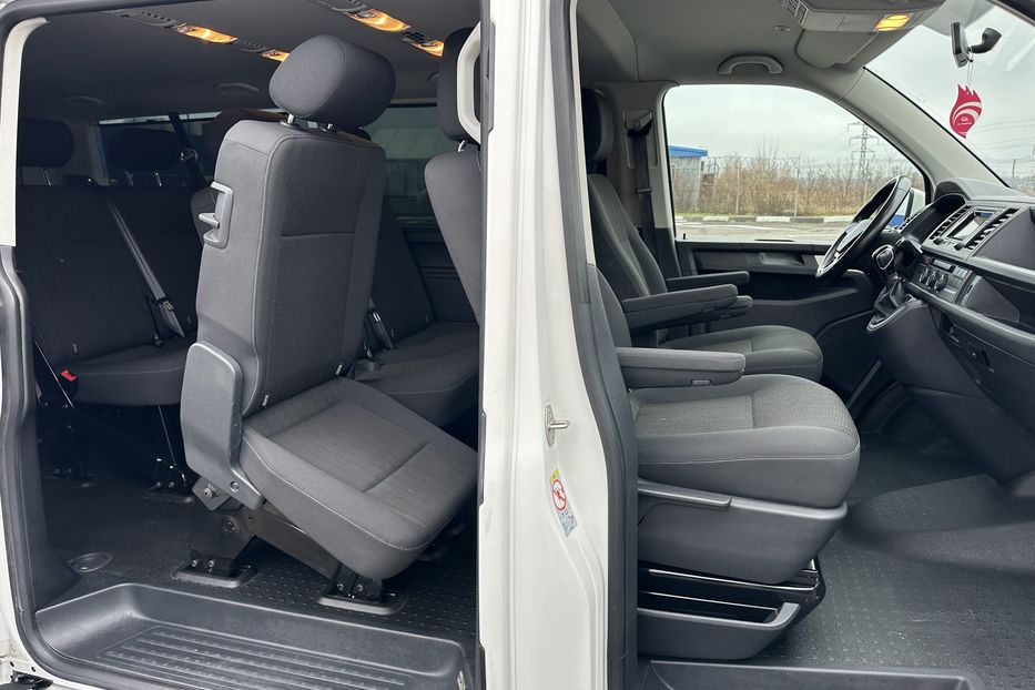 Продам Volkswagen Caravella 4x4  2019 года в Ровно