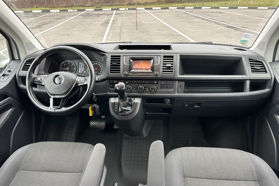 Продам Volkswagen Caravella 4x4  2019 года в Ровно