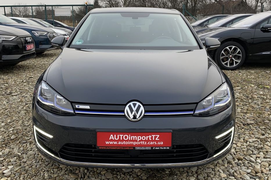 Продам Volkswagen e-Golf 35.8 kWh 100кВт/136к.с. 2020 года в Львове