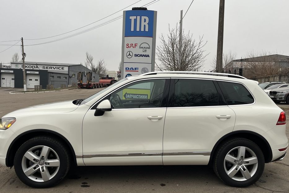 Продам Volkswagen Touareg 3,0 TDI 2012 года в Николаеве