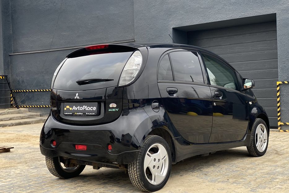 Продам Mitsubishi i-MiEV 2011 года в Луцке