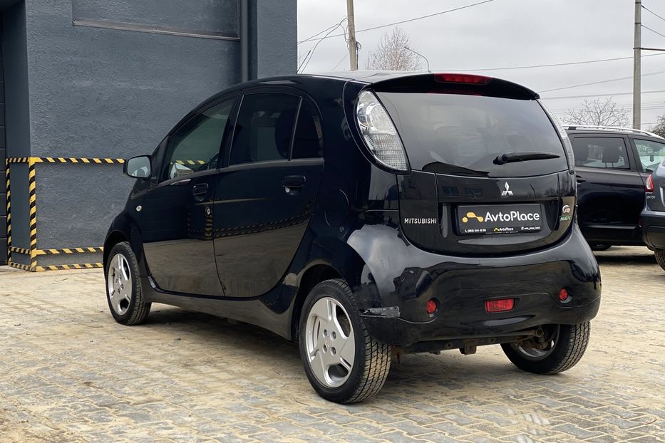 Продам Mitsubishi i-MiEV 2011 года в Луцке