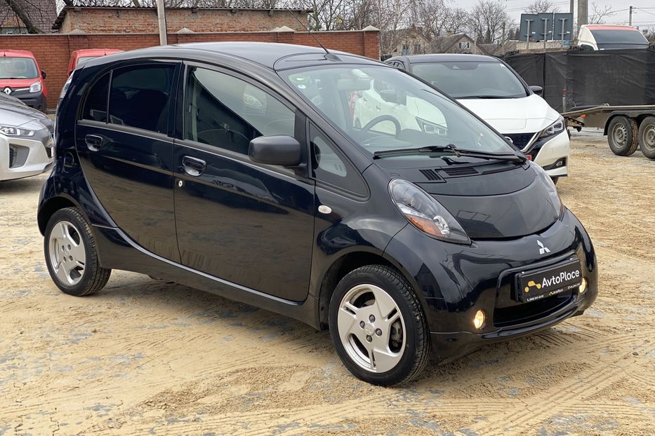 Продам Mitsubishi i-MiEV 2011 года в Луцке