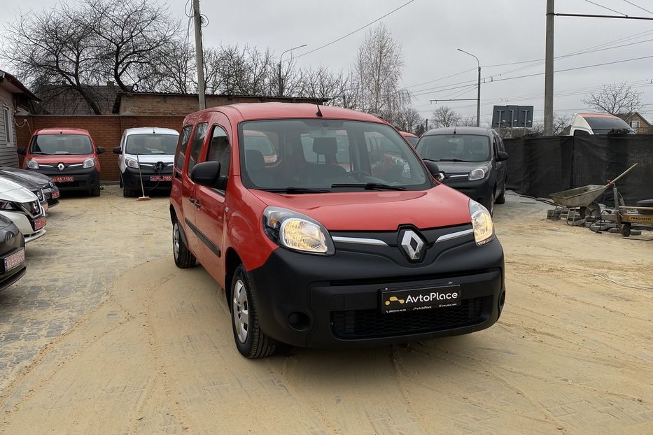 Продам Renault Kangoo пасс. 2020 года в Луцке