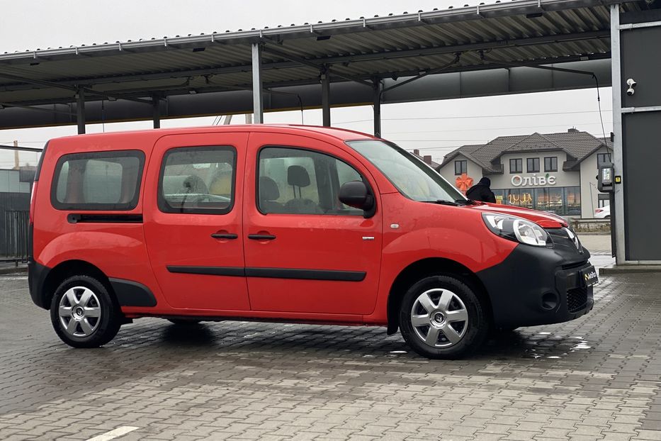 Продам Renault Kangoo пасс. 2018 года в Луцке