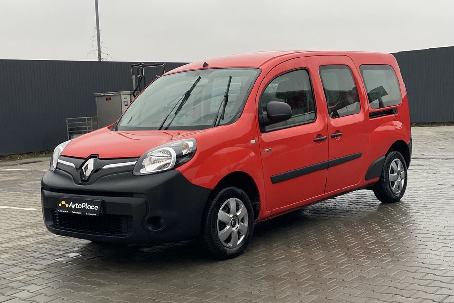 Продам Renault Kangoo пасс. 2018 года в Луцке