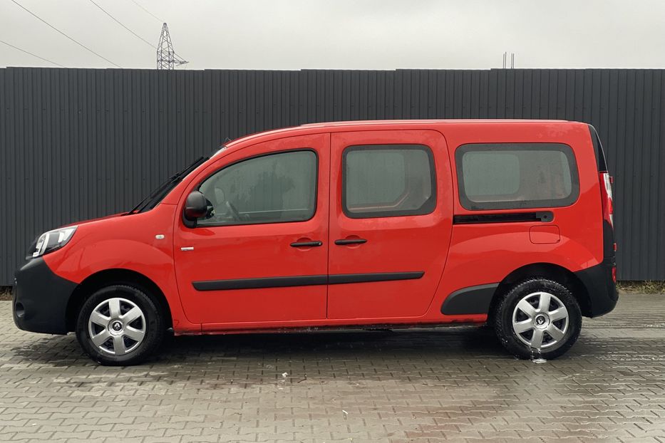 Продам Renault Kangoo пасс. 2018 года в Луцке