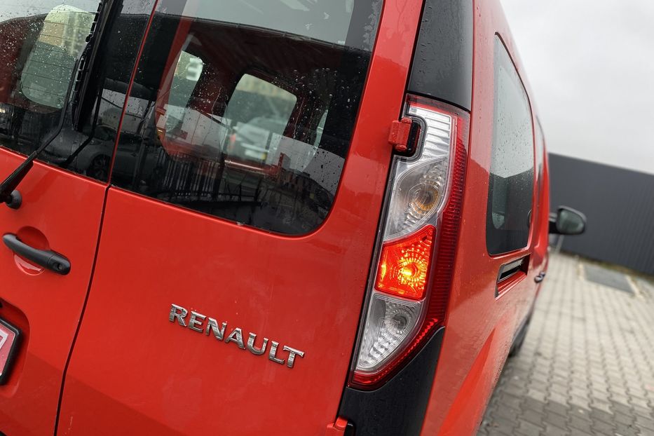 Продам Renault Kangoo пасс. 2018 года в Луцке