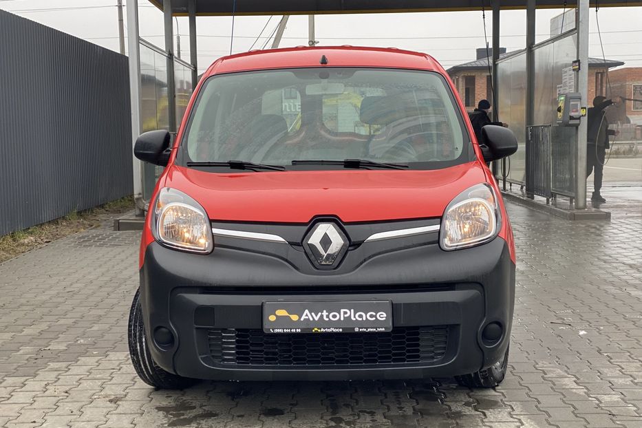 Продам Renault Kangoo пасс. 2018 года в Луцке