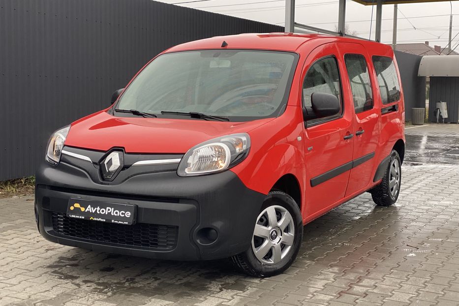 Продам Renault Kangoo пасс. 2018 года в Луцке