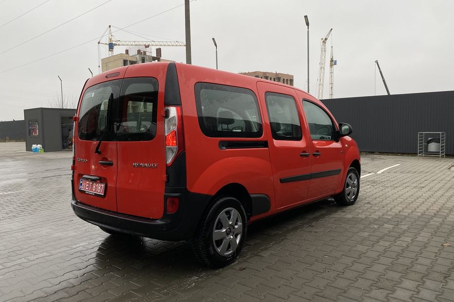 Продам Renault Kangoo пасс. 2018 года в Луцке