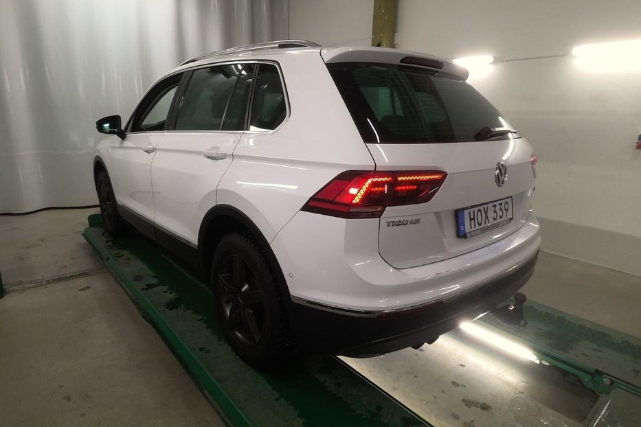 Продам Volkswagen Tiguan 4х4 190 к.с. Highline 2019 года в Житомире