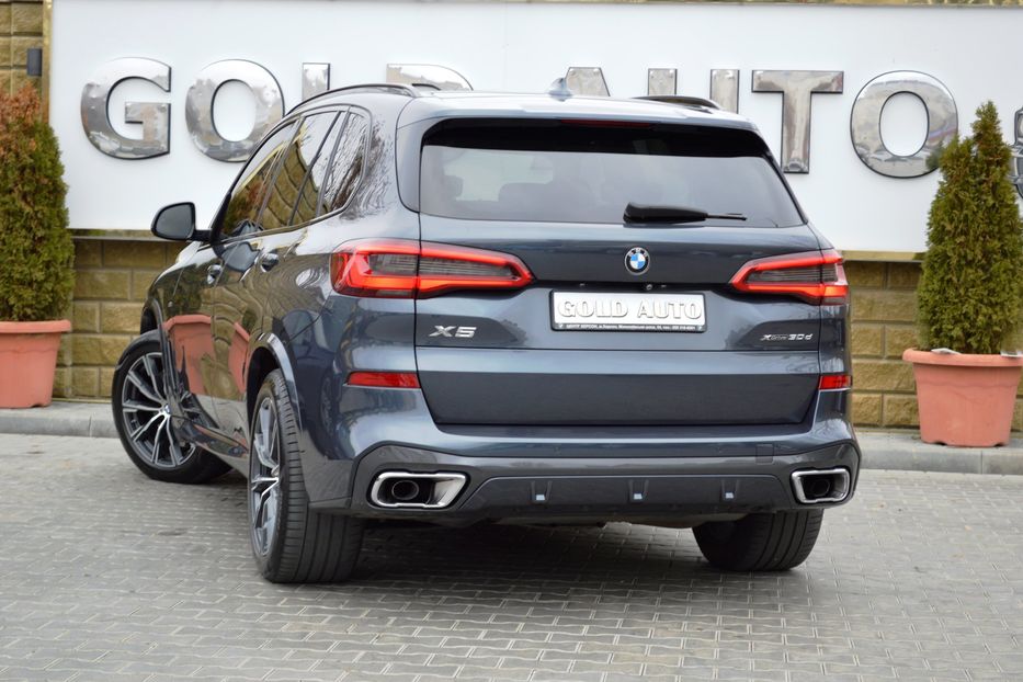 Продам BMW X5 2019 года в Одессе