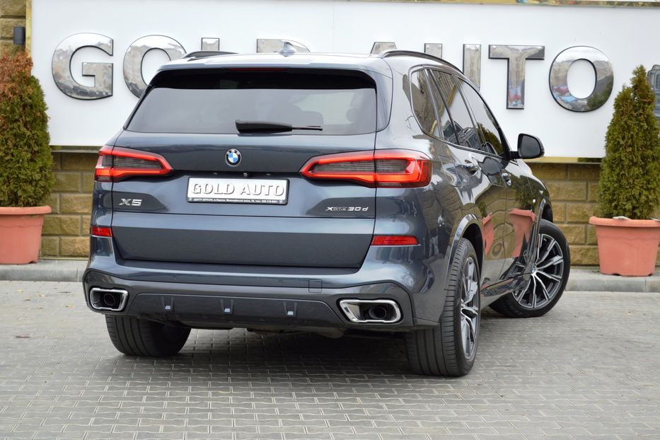 Продам BMW X5 2019 года в Одессе