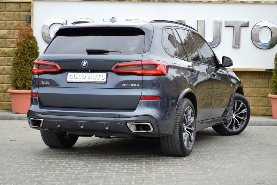 Продам BMW X5 2019 года в Одессе