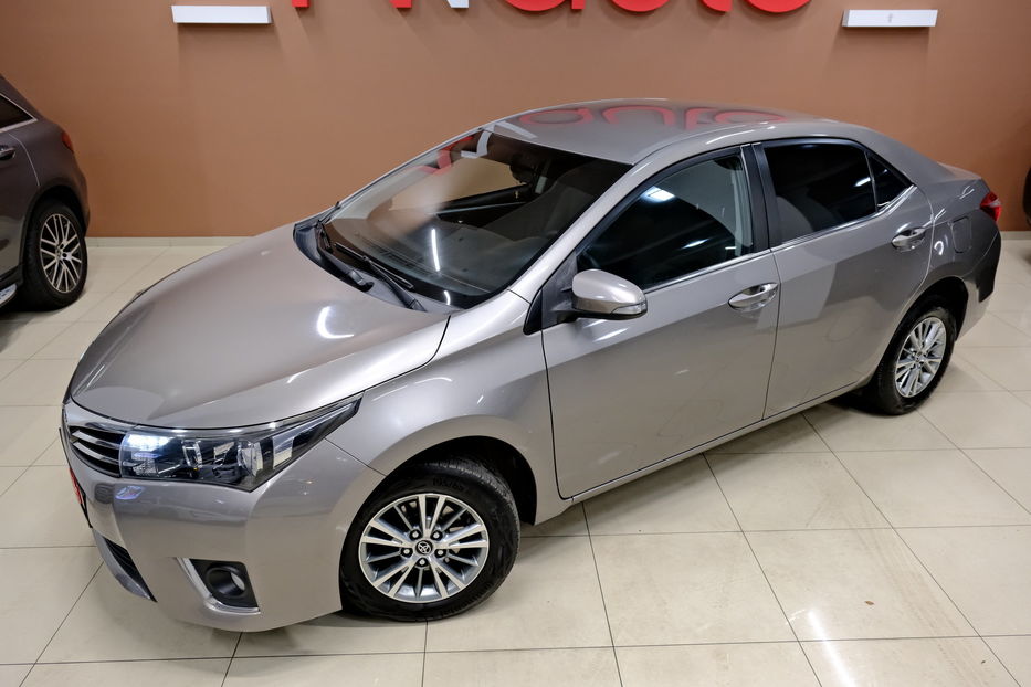 Продам Toyota Corolla 2015 года в Одессе