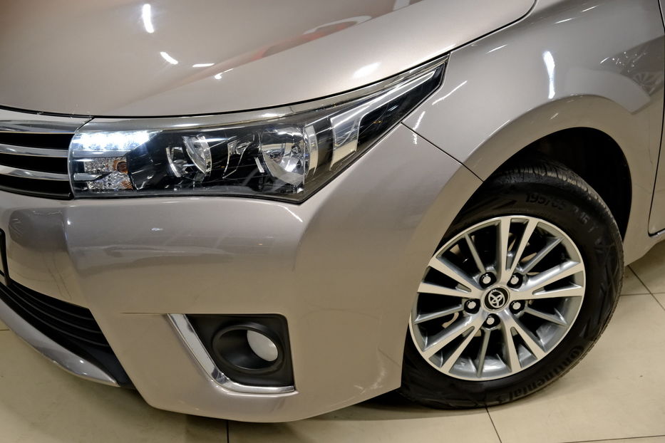 Продам Toyota Corolla 2015 года в Одессе