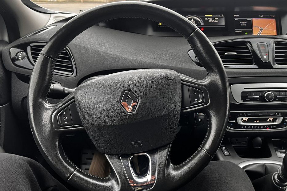 Продам Renault Grand Scenic 96kw/130 2015 года в Житомире