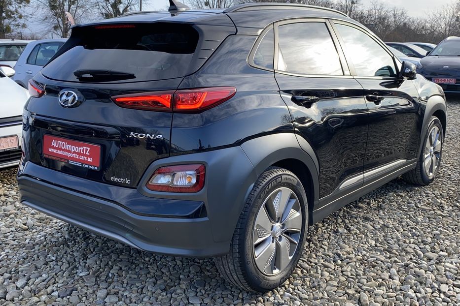 Продам Hyundai Kona 64kWhМакс.комплектація PREMIUM 2020 года в Львове