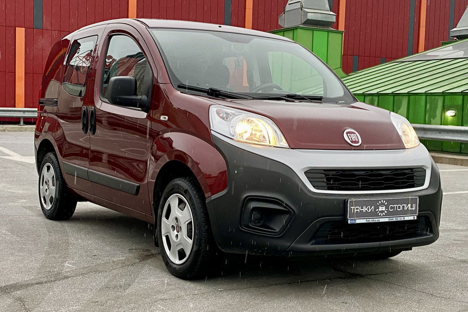 Продам Fiat Fiorino пасс. 2020 года в Киеве