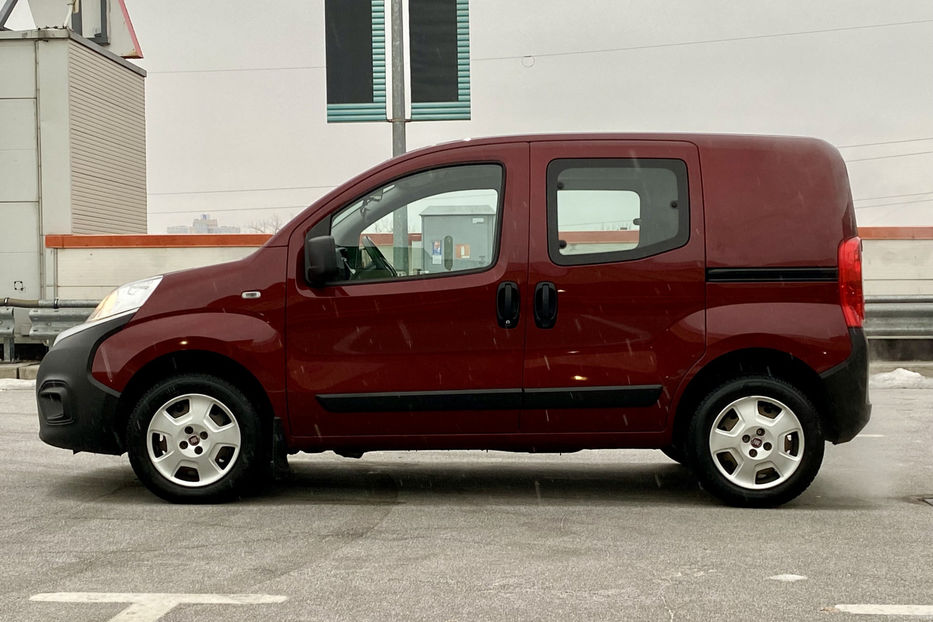 Продам Fiat Fiorino пасс. 2020 года в Киеве