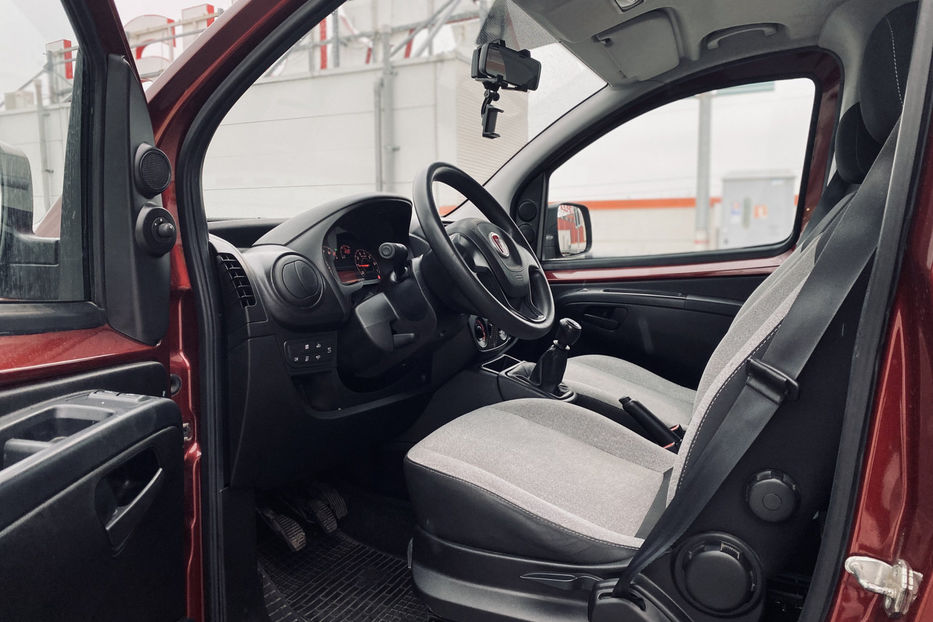 Продам Fiat Fiorino пасс. 2020 года в Киеве