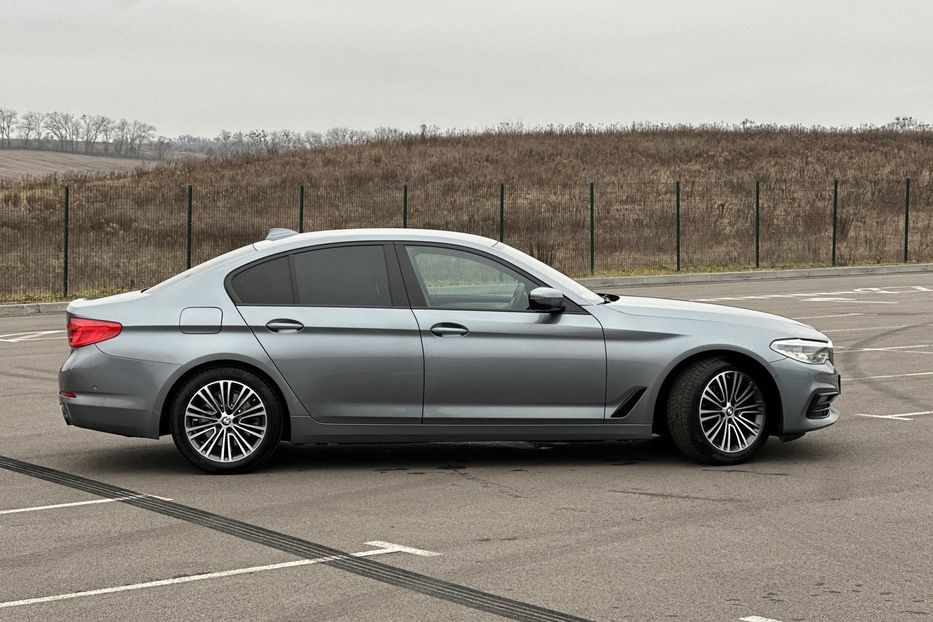 Продам BMW 520 Sport line 2020 года в Ровно