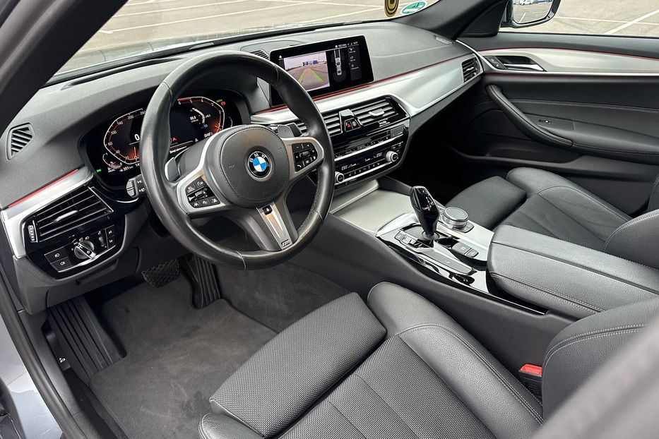 Продам BMW 520 Sport line 2020 года в Ровно