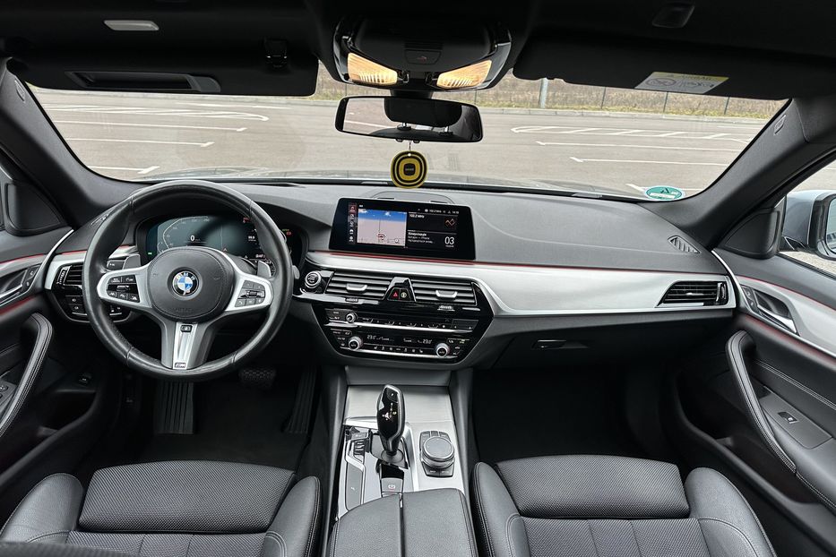 Продам BMW 520 Sport line 2020 года в Ровно