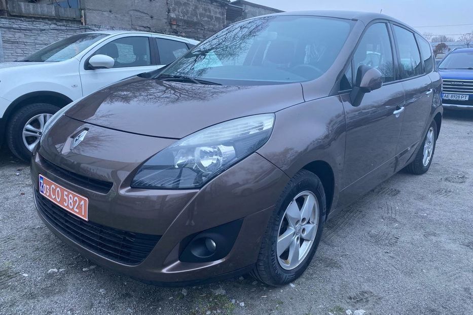 Продам Renault Grand Scenic 2009 года в Днепре