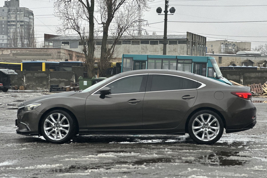 Продам Mazda 6 2015 года в Киеве