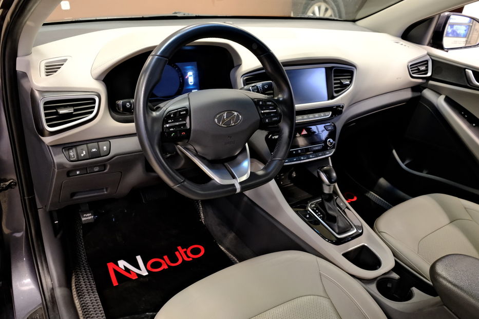 Продам Hyundai Ioniq 2018 года в Одессе