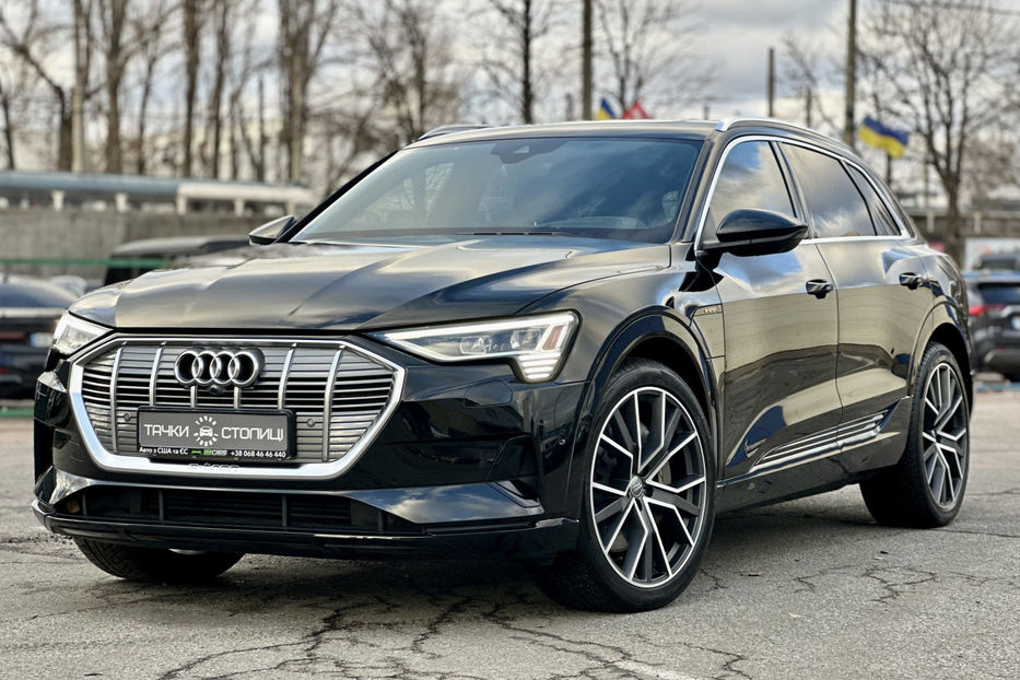 Продам Audi E-Tron 2019 года в Киеве