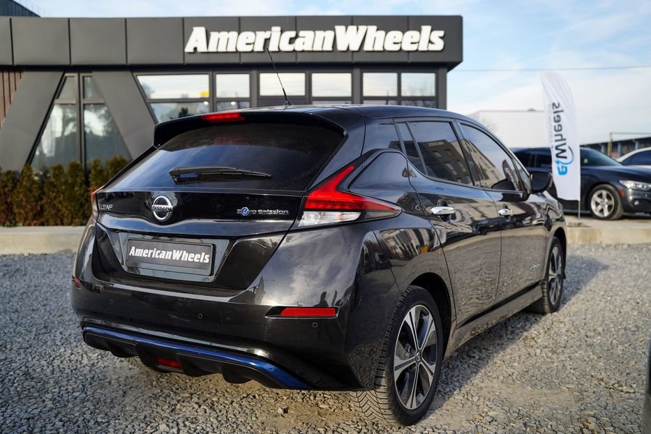Продам Nissan Leaf 62 kWh 2019 года в Черновцах