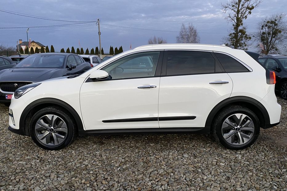 Продам Kia Niro 64кВтМакс.комплектаціяPrestige 2019 года в Львове