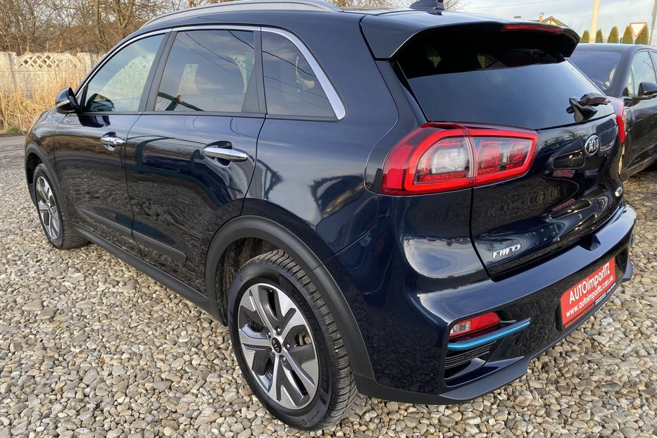 Продам Kia Niro 64кВтМакс.комплектаціяPrestige 2020 года в Львове