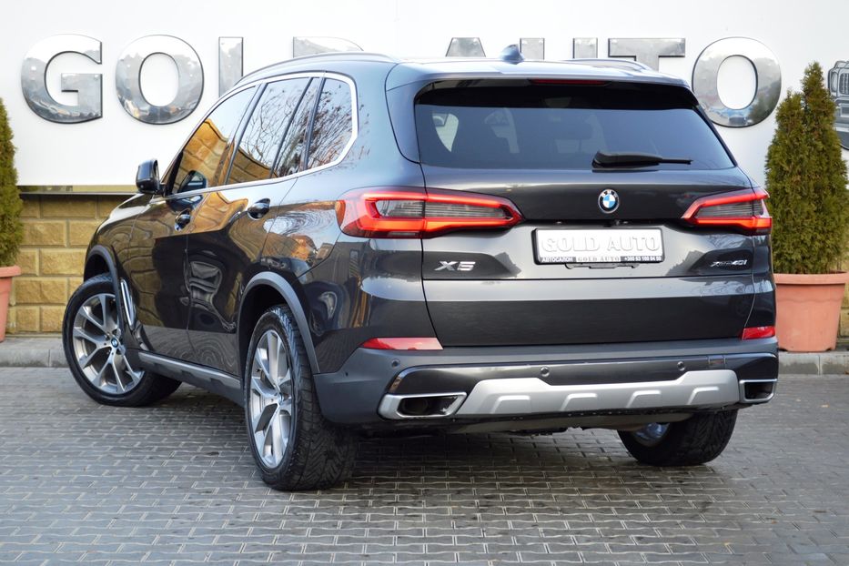 Продам BMW X5 2019 года в Одессе