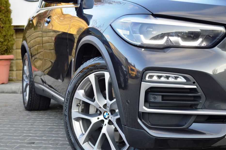 Продам BMW X5 2019 года в Одессе