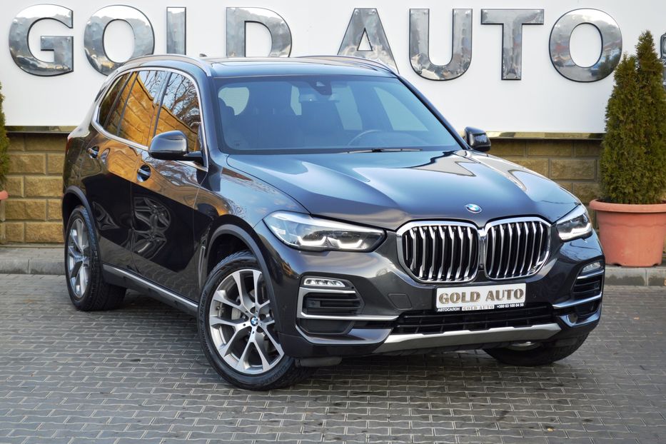 Продам BMW X5 2019 года в Одессе